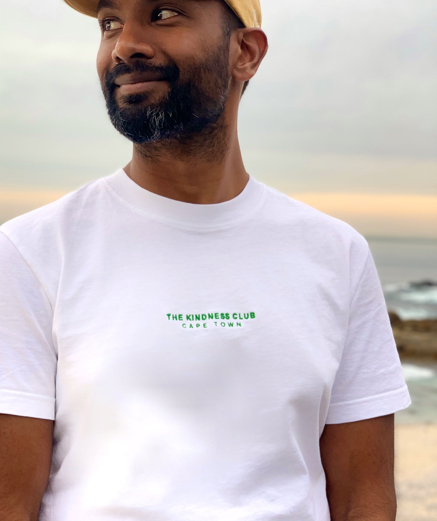 Unisex T-Shirt white with green embroidery